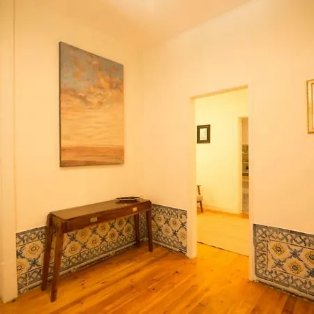Ola Lisbon - Chiado IV Apartment Exterior photo
